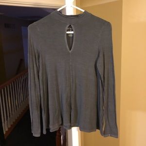 American Eagle- night out long sleeve shirt- GRAY